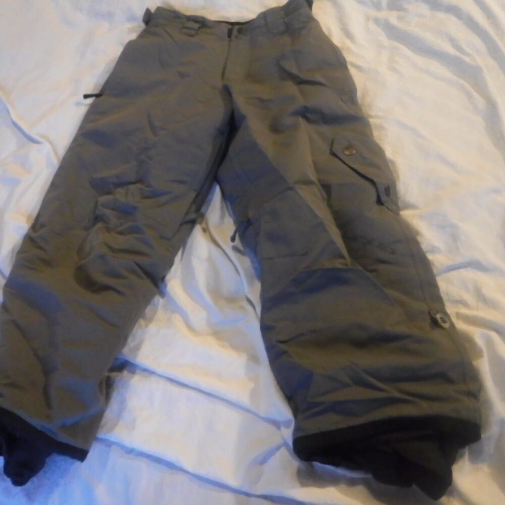Liquid Force Snowboard Pants Size S/P Kids Size 24 x 24 Pre Owned
